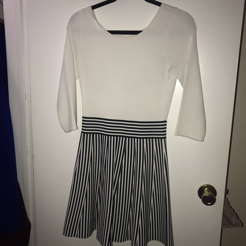 Guess Striped dress